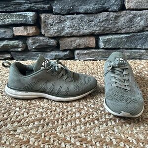 APL propelium Techloom Pro M sneakers size 9